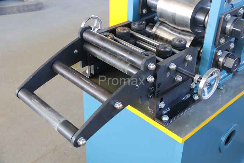 omega light steel keel making machine feeing table