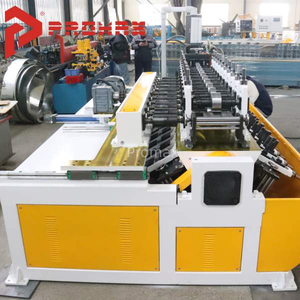 máquina de cambio de quillas de techo de unidades múltiples