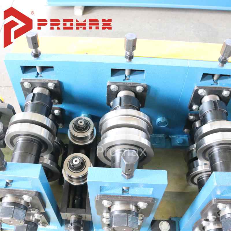 L shape light steel keel roll forming machine rollers